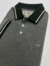 TIPO POLO HOMBRE PENGUIN DISEÑO