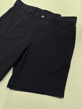 BERMUDA GOLF PENGUIN