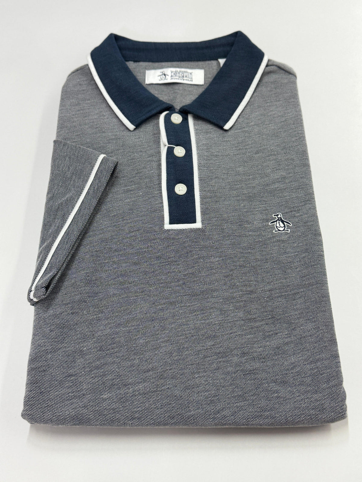 TIPO POLO HOMBRE PENGUIN DISEÑO