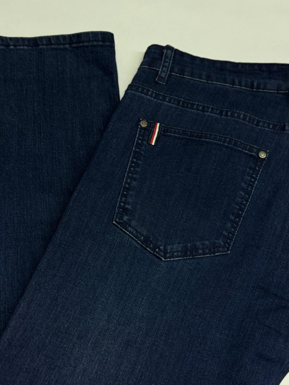 JEAN CLASSIC FIT OSCAR DE LA RENTA