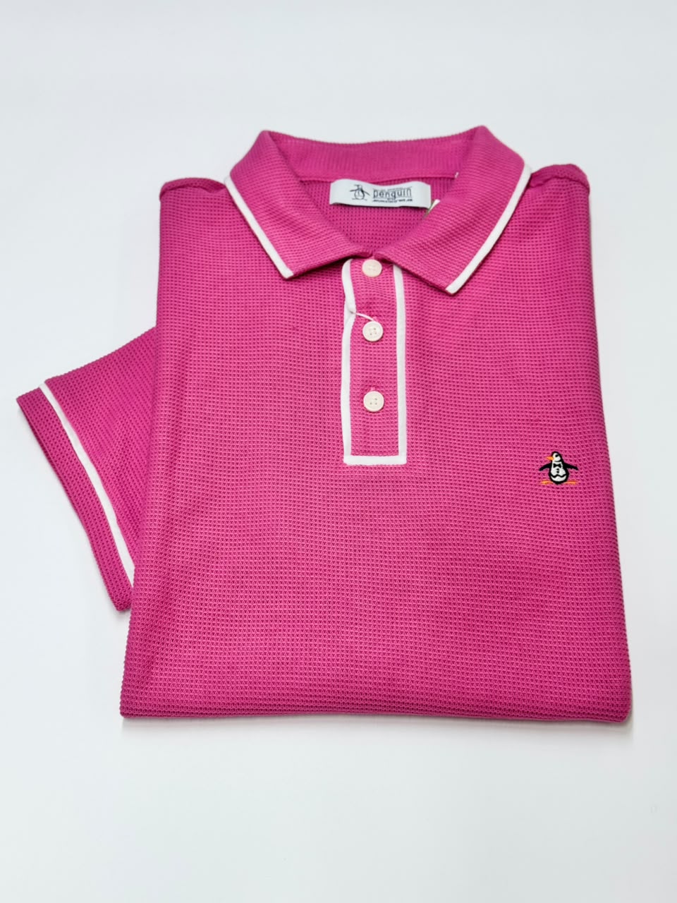 TIPO POLO HOMBRE PENGUIN DISEÑO