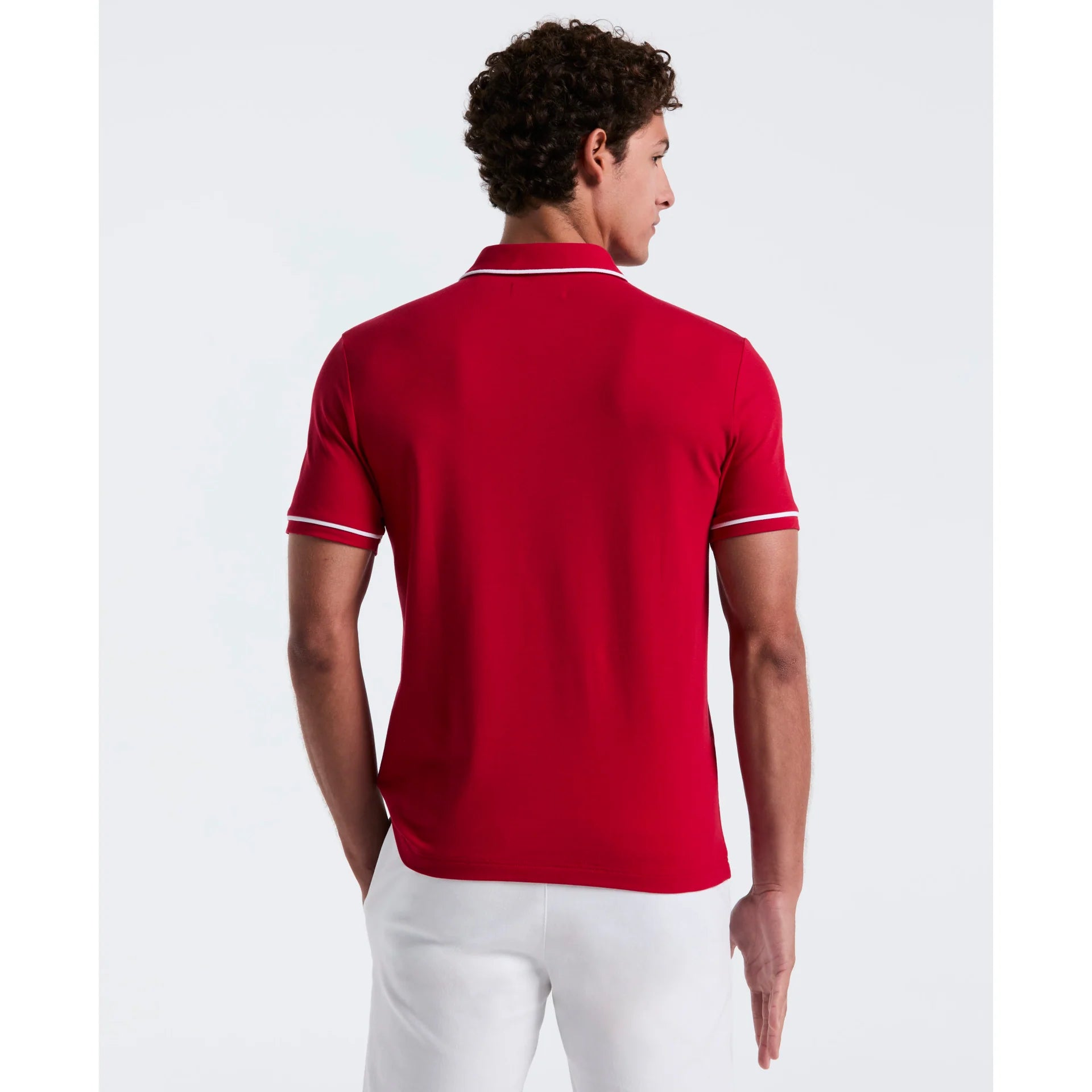 TIPO POLO HOMBRE PENGUIN DISEÑO