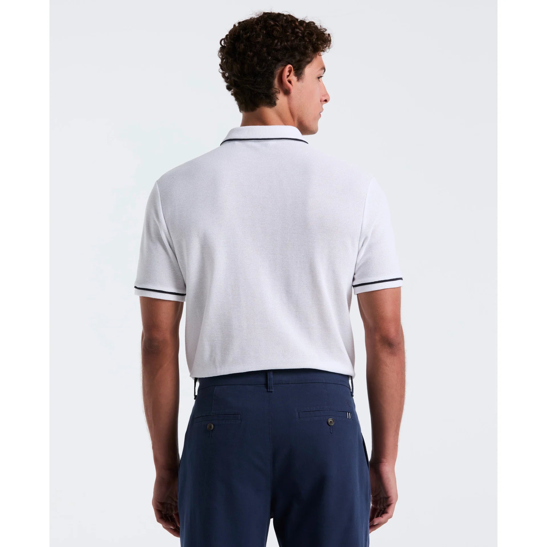 TIPO POLO HOMBRE PENGUIN DISEÑO
