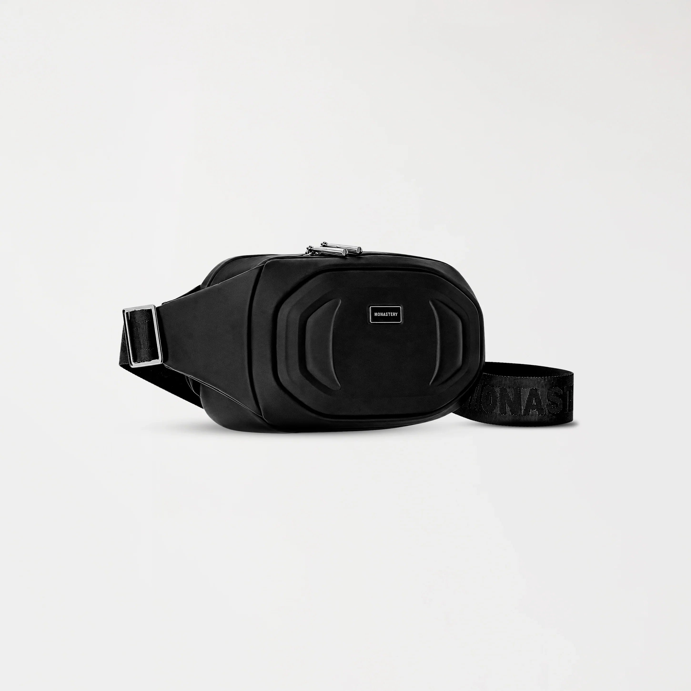 NUEVA COLECCION FANNY PACK MONASTERY