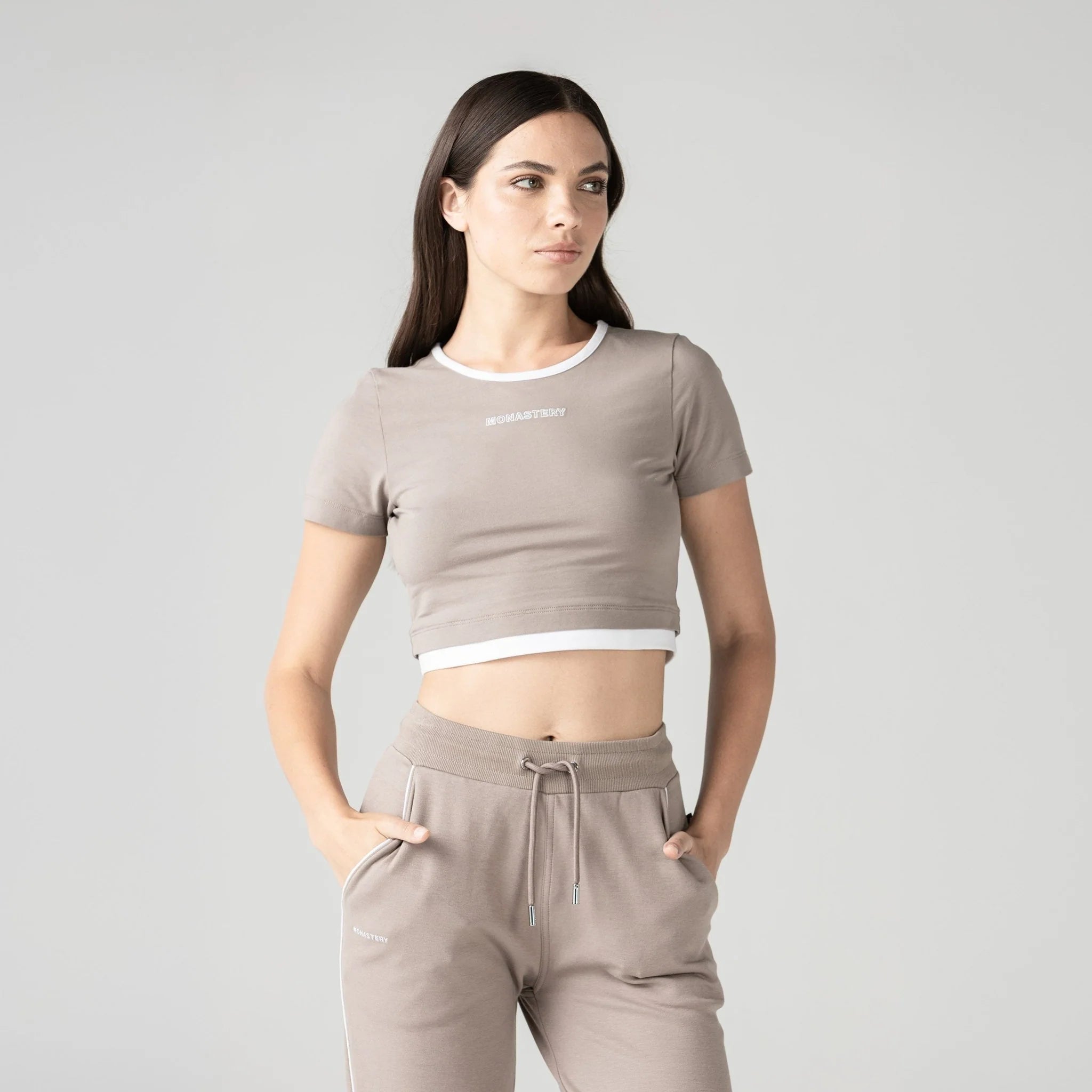 CROP TOP NUEVA COLECCION MONASTERY