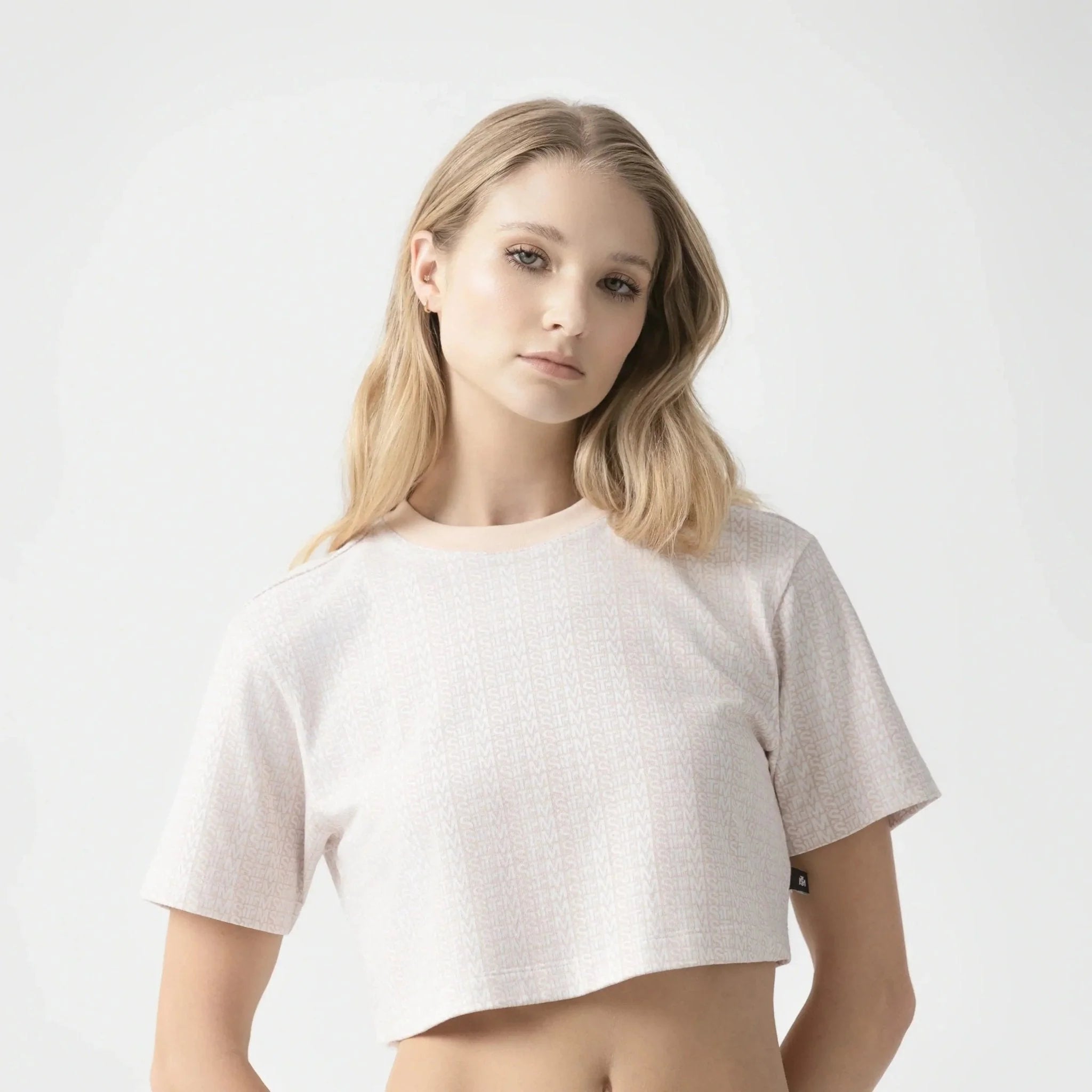 CROP TOP NUEVA COLECCION MONASTERY