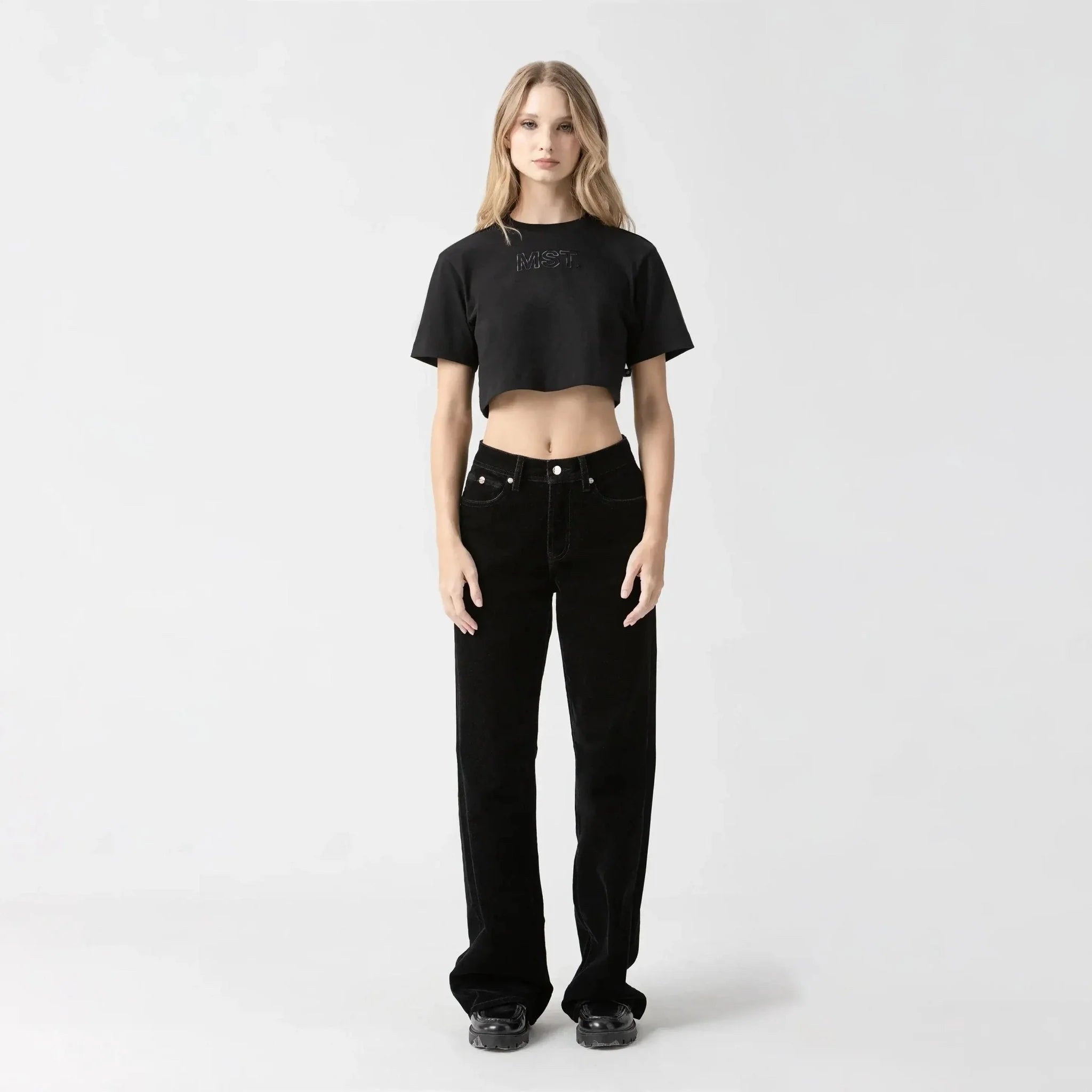 CROP TOP NUEVA COLECCION MONASTERY