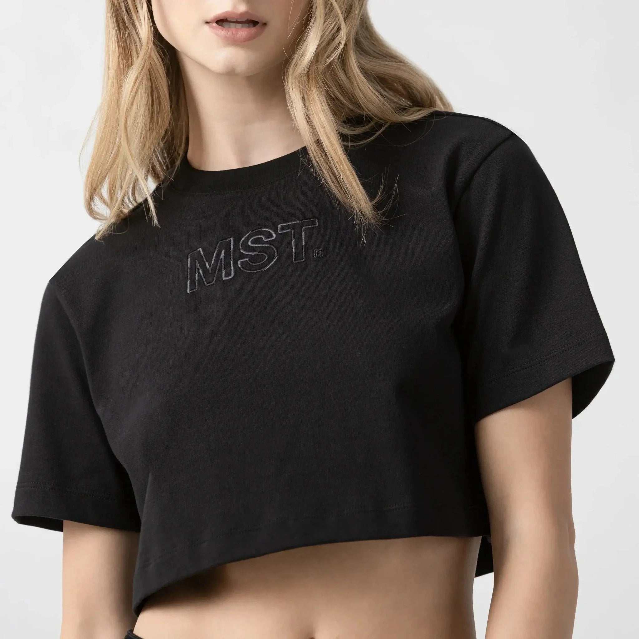 CROP TOP NUEVA COLECCION MONASTERY