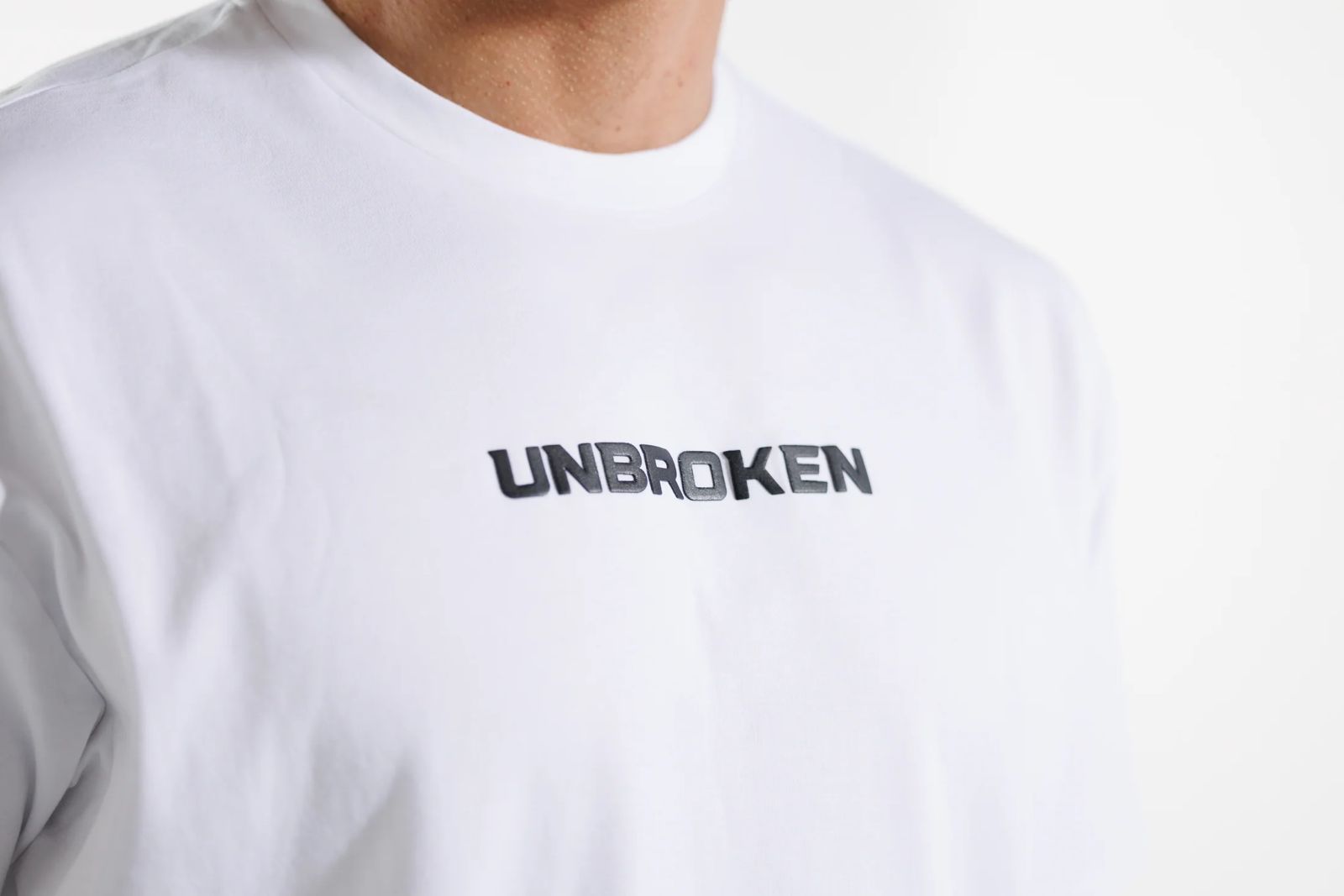 TSHIRT UNBROKEN