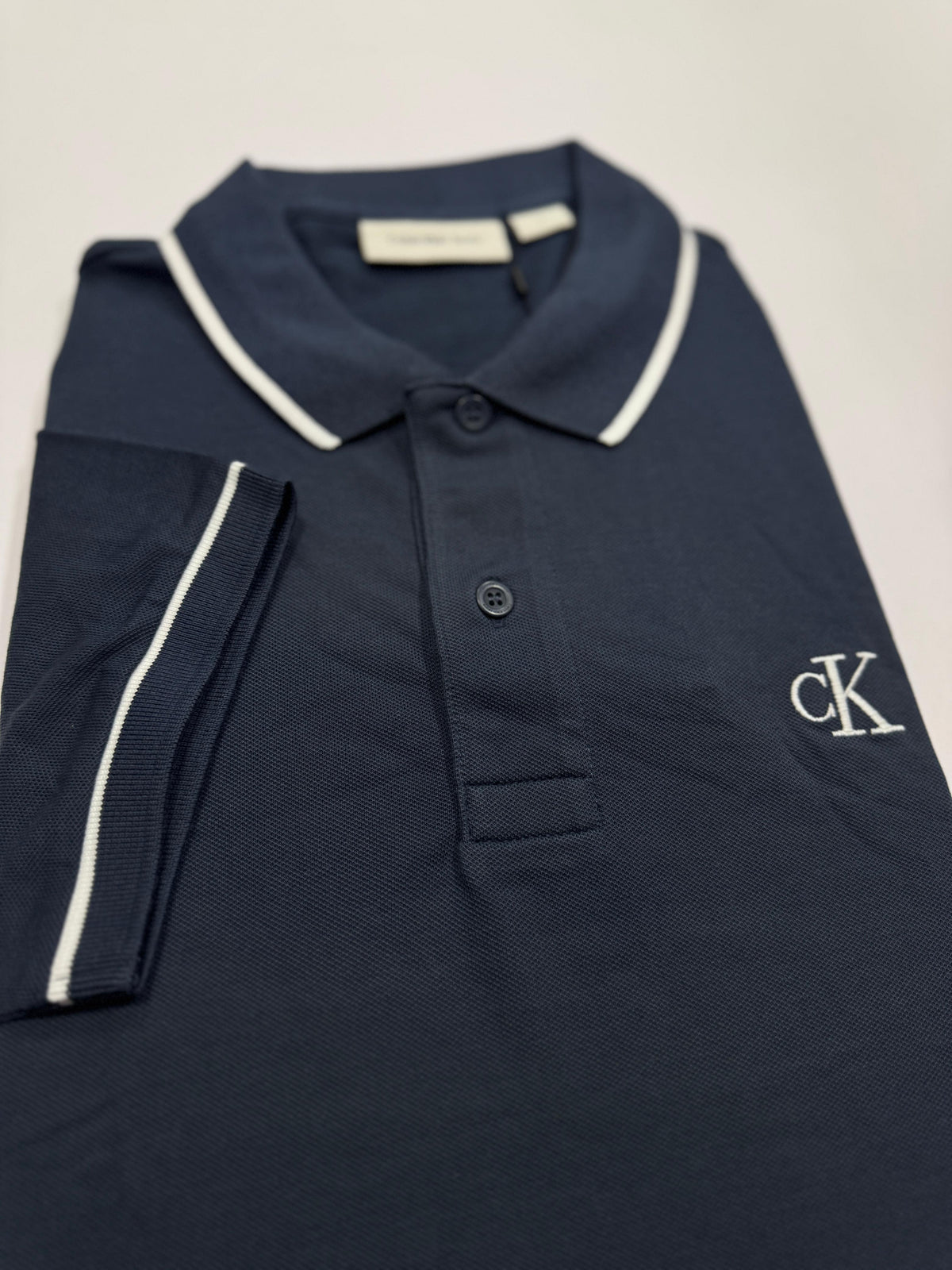 TIPO POLO CALVIN KLEIN JEANS