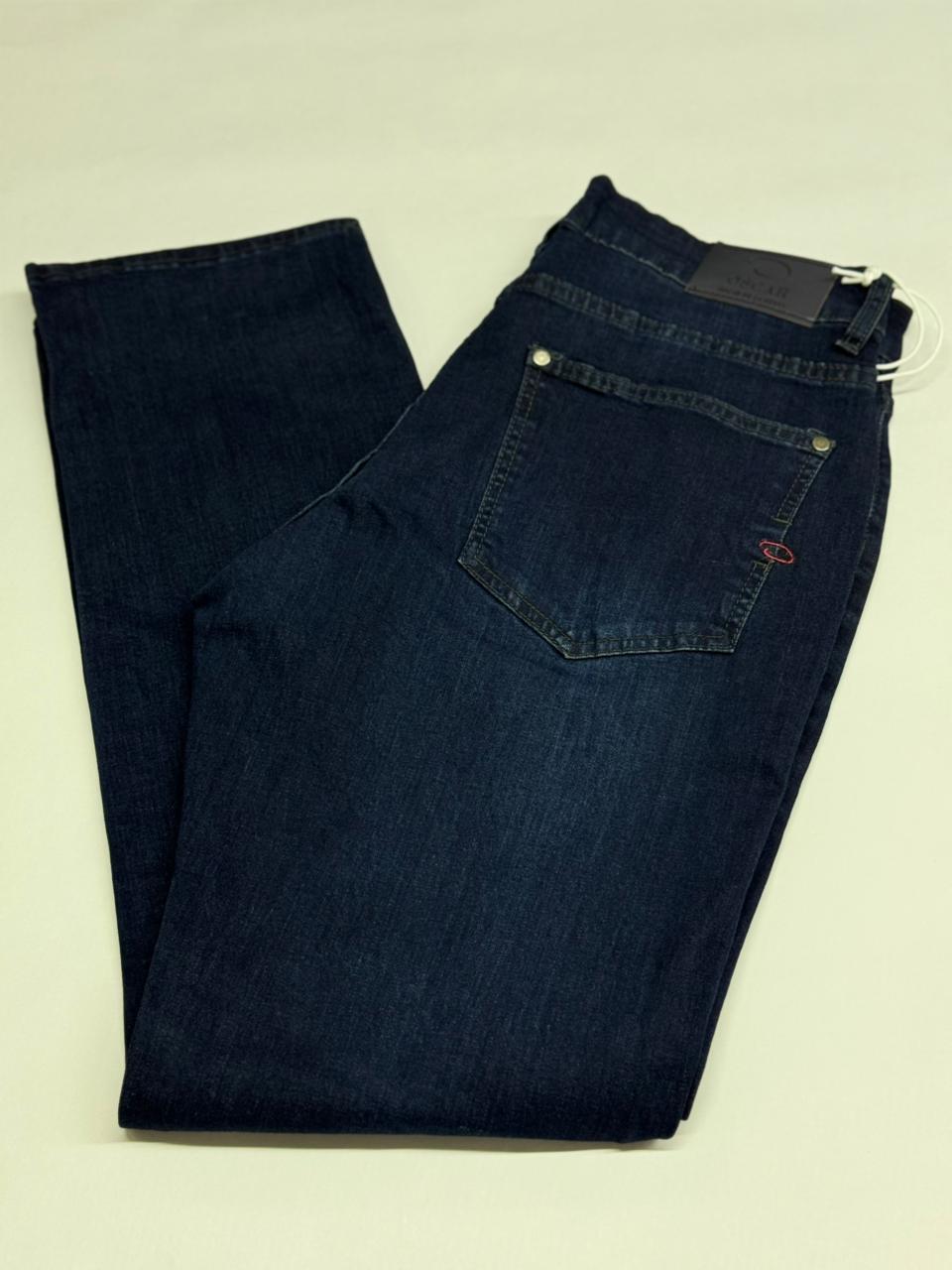 JEAN CLASSIC FIT OSCAR DE LA RENTA