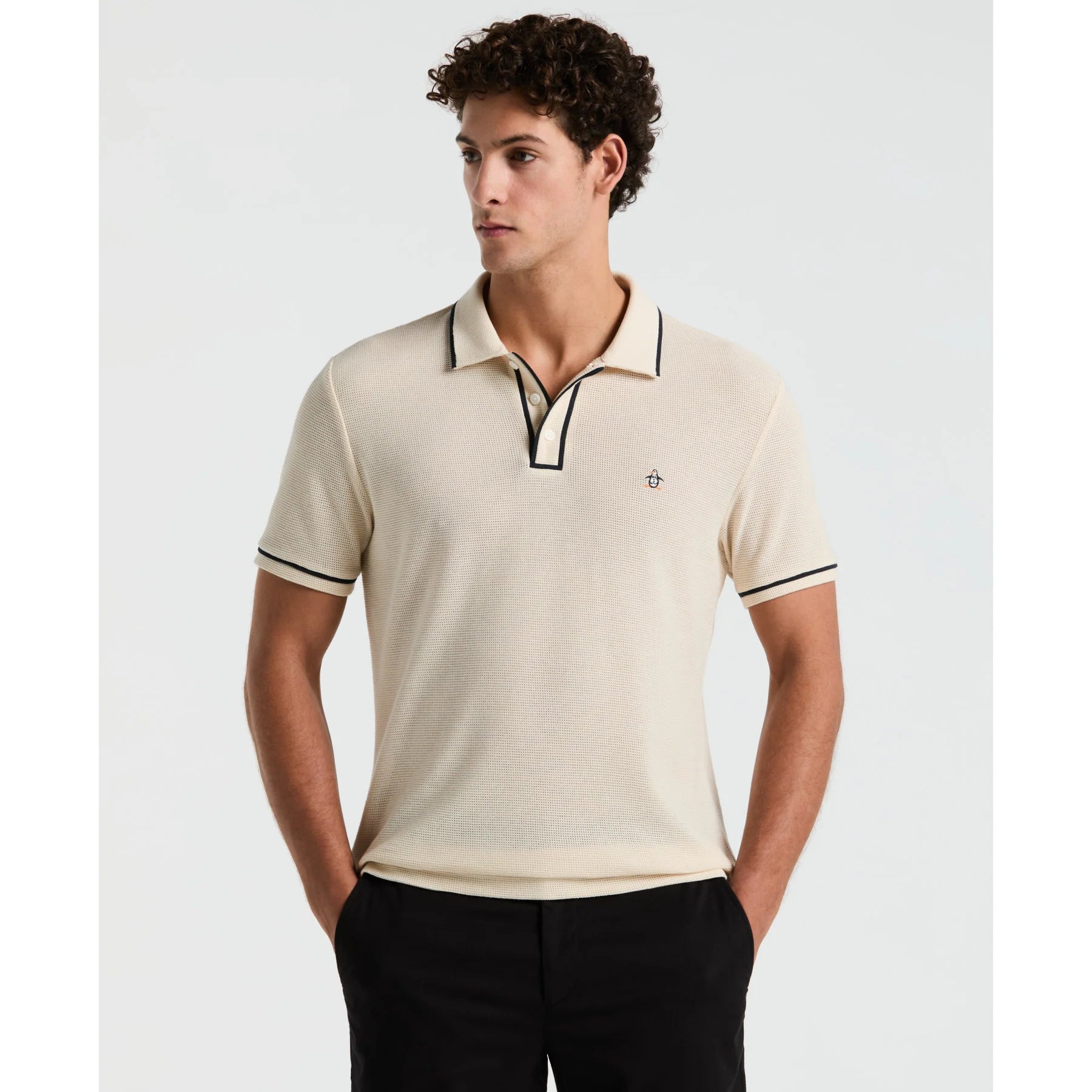 TIPO POLO HOMBRE PENGUIN DISEÑO